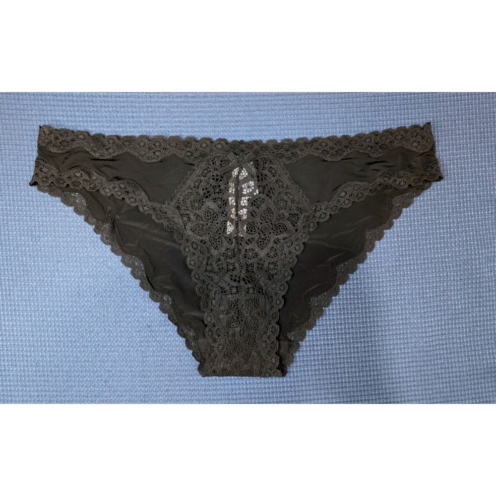 NWT Victorias Secret Dream Angels Cheekini Lace Trim Panty Black Size Large